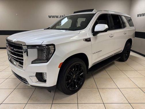 2023 GMC Yukon SLT