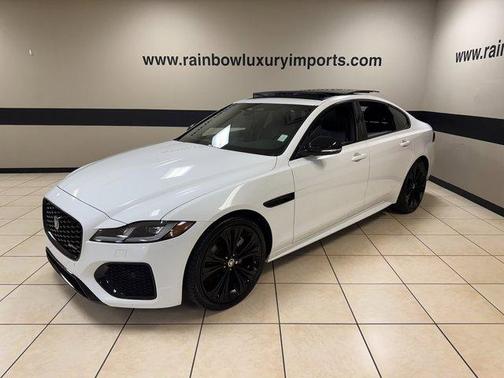 2024 Jaguar XF R-Dynamic SE