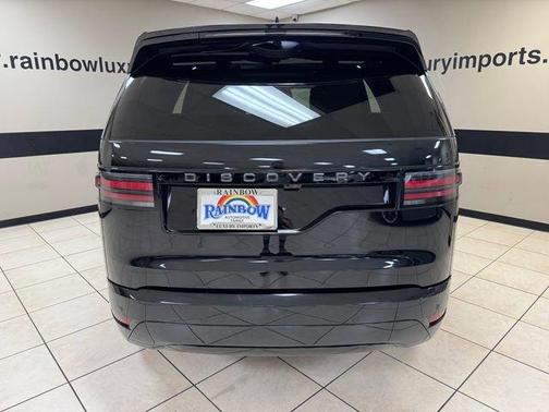 2024 Land Rover Discovery P300 Dynamic SE