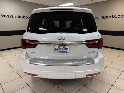 2024 INFINITI QX80 SENSORY