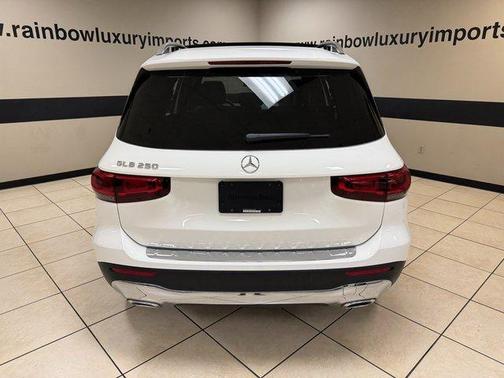 2022 Mercedes-Benz GLB 250 Base