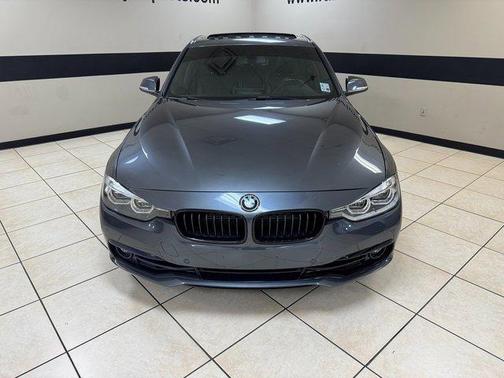 2018 BMW 330e iPerformance