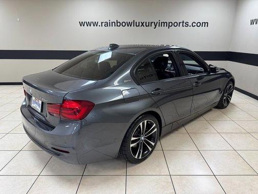 2018 BMW 330e iPerformance