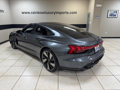 2023 Audi e-tron GT Prestige