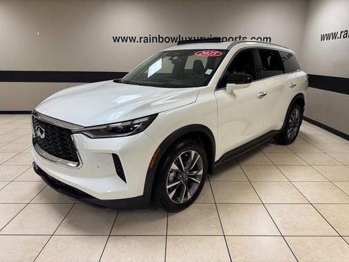 2025 INFINITI QX60 Luxe