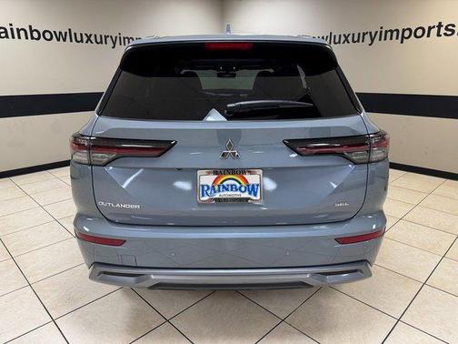 2025 Mitsubishi Outlander SEL