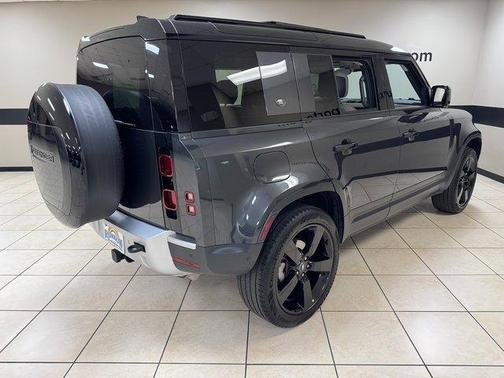 2024 Land Rover Defender P300