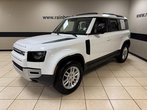 2024 Land Rover Defender P300