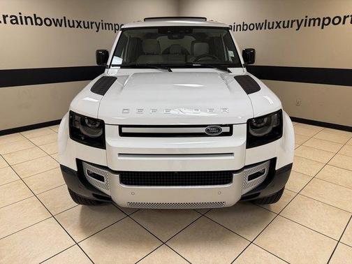 2024 Land Rover Defender P300