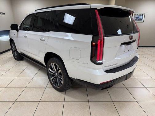 2025 Cadillac Escalade Sport