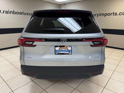 2025 Toyota Grand Highlander XLE