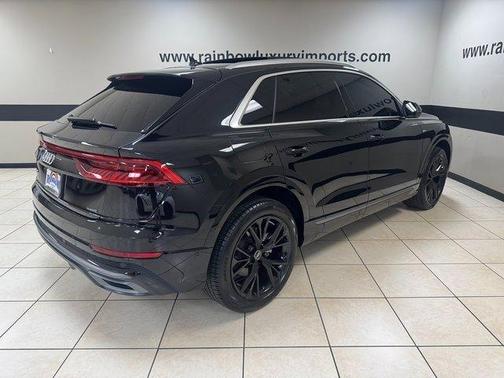2023 Audi Q8 55 Premium Plus
