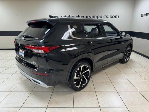 2024 Mitsubishi Outlander PHEV SEL