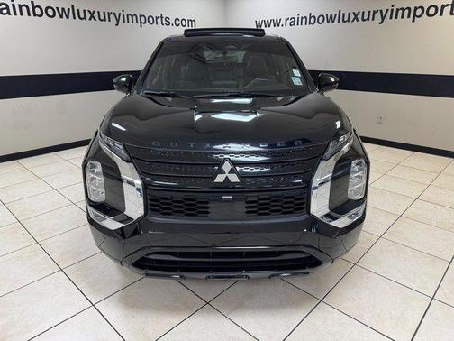 2022 Mitsubishi Outlander Black Edition