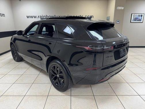 2025 Land Rover Range Rover Velar P250 Dynamic SE