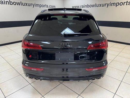 Mythos Black Metallic 2025 Audi SQ5 3.0T Premium Plus