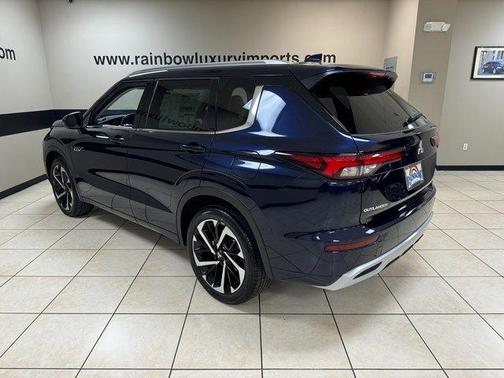 2024 Mitsubishi Outlander PHEV SEL