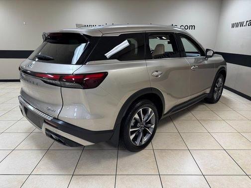2024 INFINITI QX60 Luxe