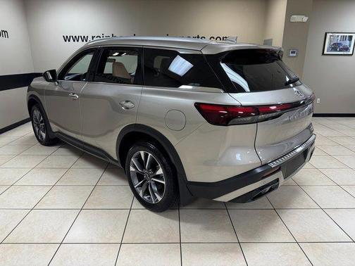 2024 INFINITI QX60 Luxe