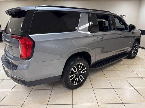 2021 GMC Yukon XL AT4
