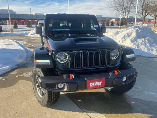 Black Clearcoat 2026 Jeep Gladiator Mojave 4x4