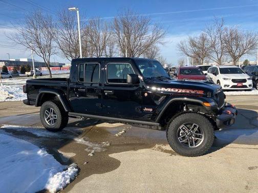 Black Clearcoat 2026 Jeep Gladiator Mojave 4x4