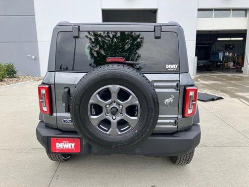 Carbonized Gray Metallic 2024 Ford Bronco Big Bend