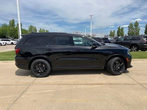 DB Black Clearcoat 2026 Dodge Durango GT Premium AWD HEMI V8