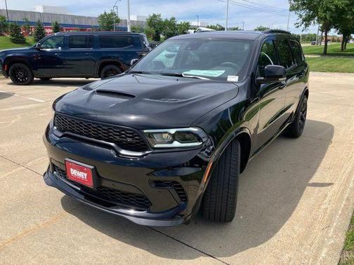 DB Black Clearcoat 2026 Dodge Durango GT Premium AWD HEMI V8