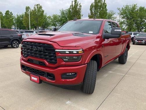 Molten Red Pearlcoat 2026 RAM 2500 Limited Crew Cab 4x4 6'4' Box