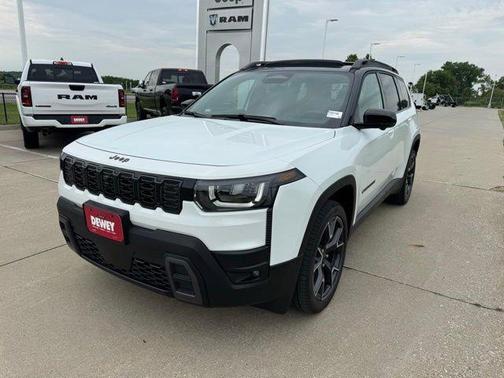 Bright White Clearcoat 2026 Jeep Cherokee Overland