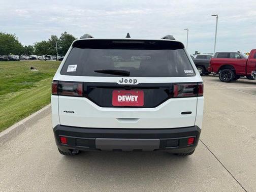 Bright White Clearcoat 2026 Jeep Cherokee Overland