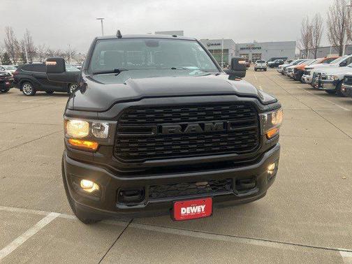 2024 RAM 2500 Big Horn Crew Cab 4x4 64' Box