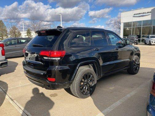 2022 Jeep Grand Cherokee WK Laredo X