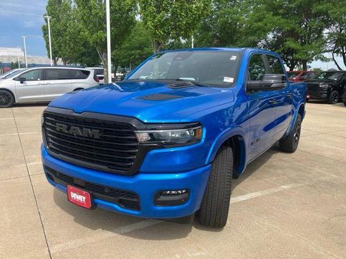 Hydro Blue Pearlcoat 2026 RAM 1500 Laramie