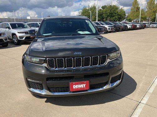2022 Jeep Grand Cherokee L Limited 4x4