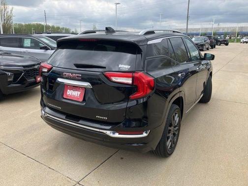 Ebony Twilight Metallic 2022 GMC Terrain Denali