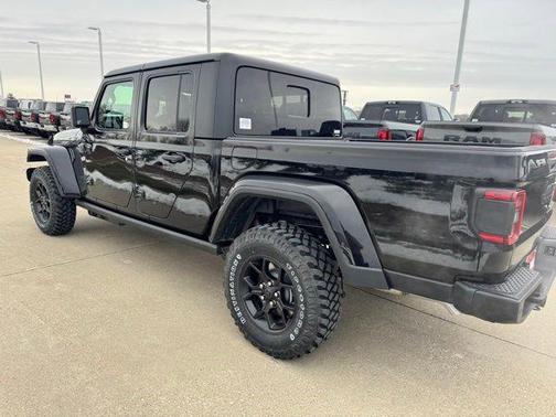 Black Clearcoat 2026 Jeep Gladiator Willys 4x4
