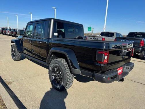Black Clearcoat 2026 Jeep Gladiator Willys 4x4