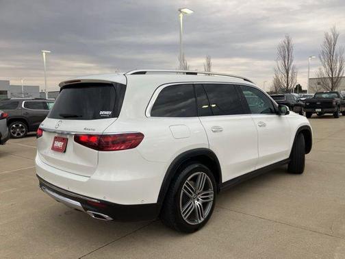 White 2025 Mercedes-Benz GLS 450 4MATIC