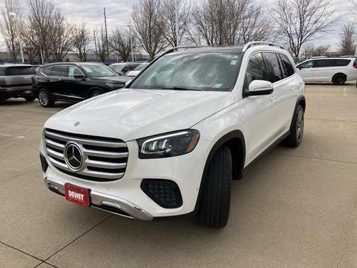 White 2025 Mercedes-Benz GLS 450 4MATIC