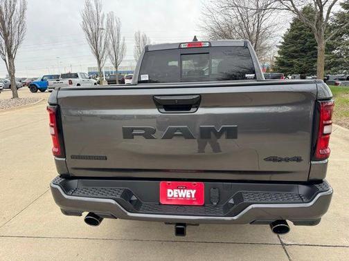 Granite Crystal Metallic Clearcoat 2026 RAM 1500 Big Horn/Lone Star