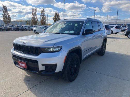 2024 Jeep Grand Cherokee L Altitude 4x4