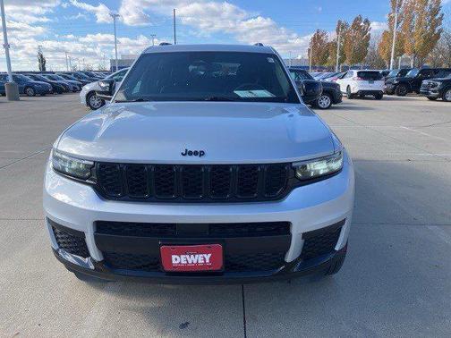 2024 Jeep Grand Cherokee L Altitude 4x4