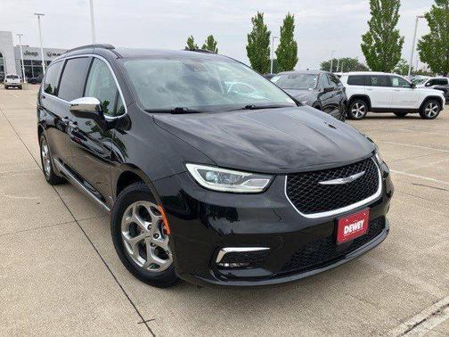 2022 Chrysler Pacifica Limited