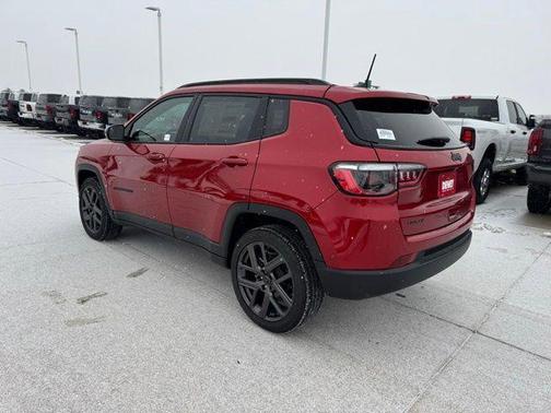Red Hot Pearlcoat 2026 Jeep Compass Latitude