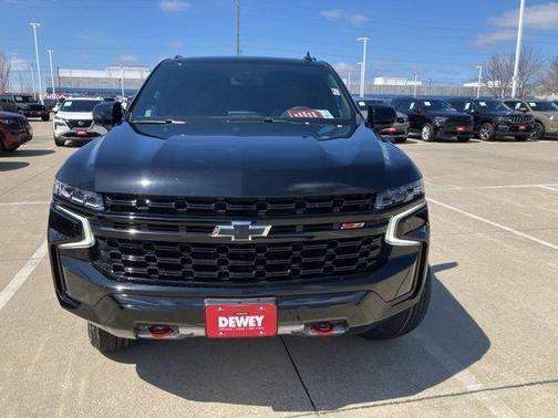 Black 2023 Chevrolet Suburban 4WD Z71
