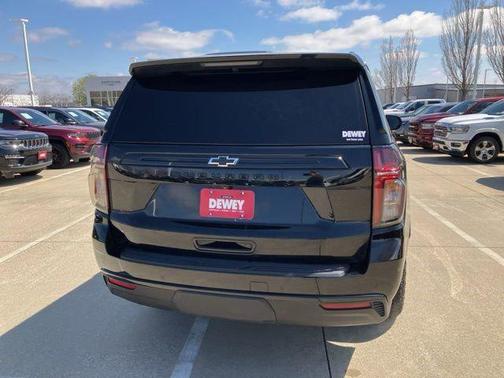 Black 2023 Chevrolet Suburban 4WD Z71