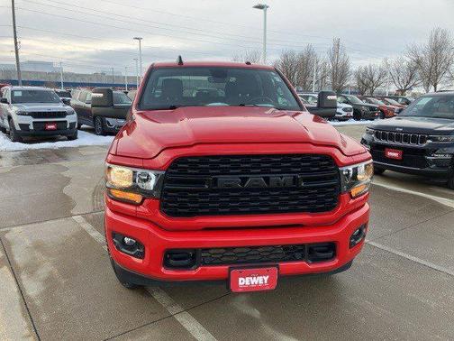 2024 RAM 2500 Big Horn Crew Cab 4x4 64' Box