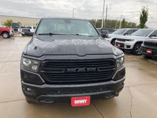 2019 RAM 1500 Big Horn/Lone Star Crew Cab 4x4 57' Box